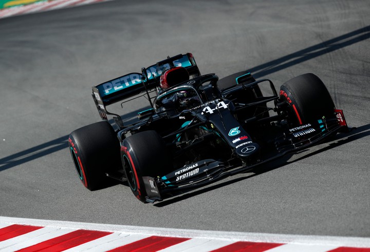 VC Španielska: Hamilton víťazom kvalifikácie